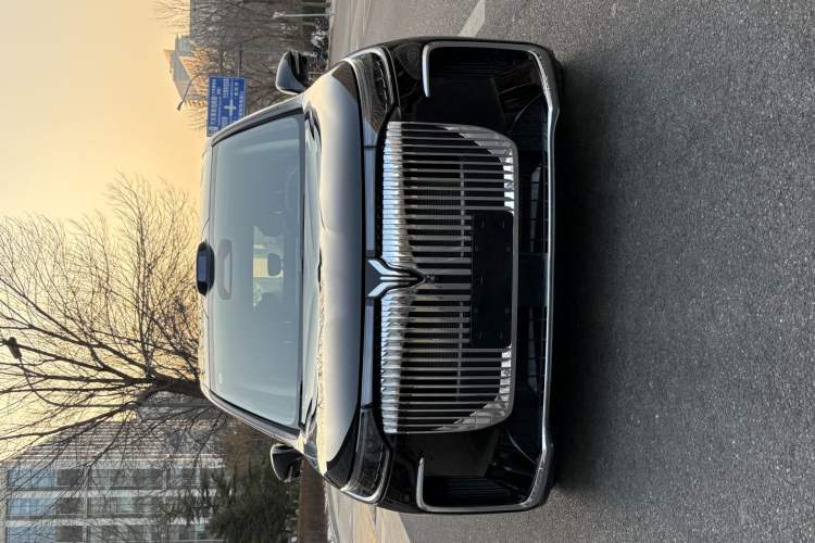 Used VOYAH Dream 2026 Model PHEV Qiankun Max Exterior 6