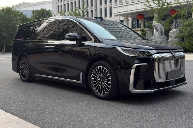 Used VOYAH Dream 2026 Model PHEV Qiankun Ultra Exterior 7