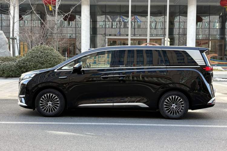 Used VOYAH Dream 2026 Model PHEV Qiankun Max Exterior 8