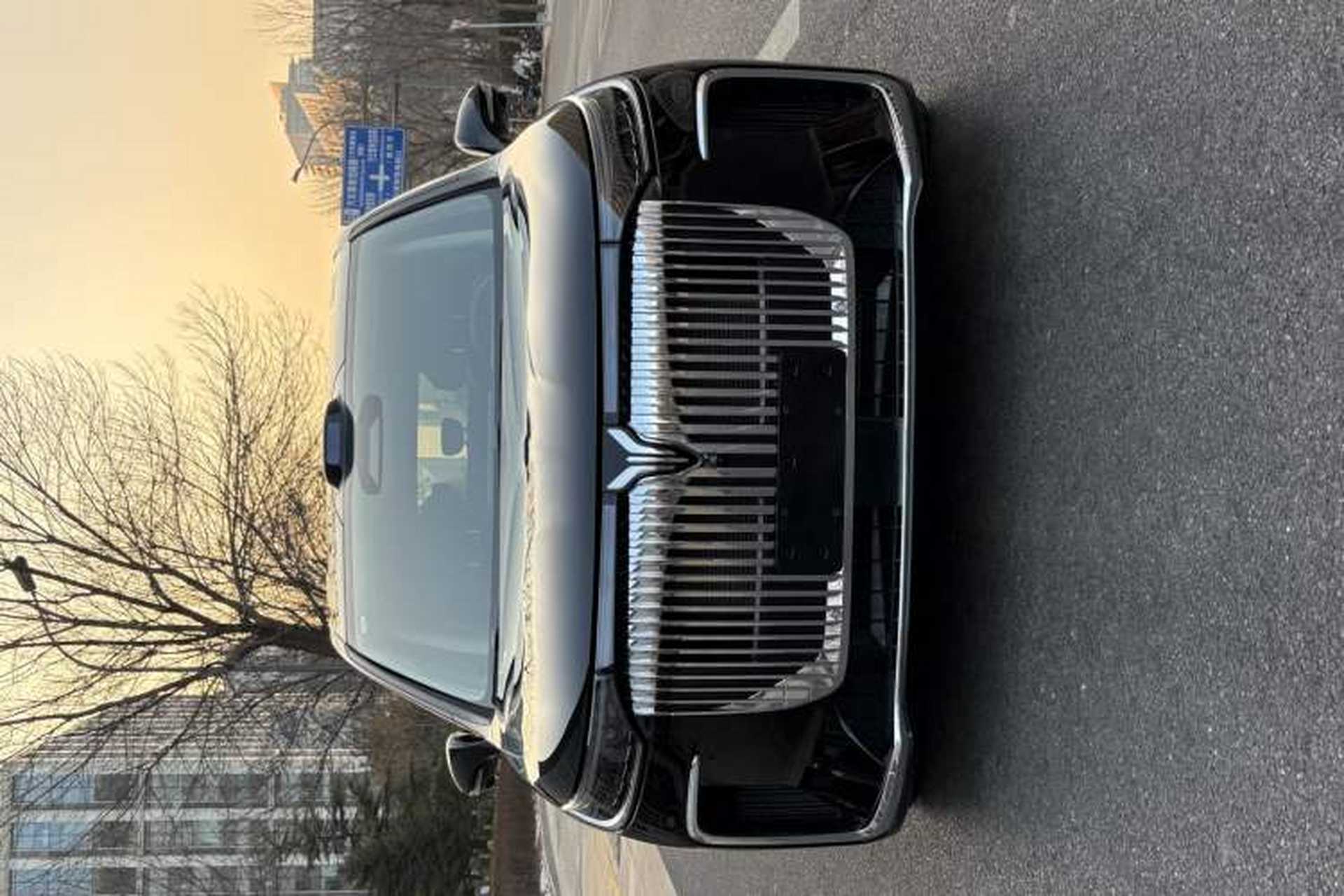 Used VOYAH Dream 2026 Model PHEV Qiankun Max Exterior 9