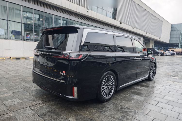 Used VOYAH Dream 2026 Model PHEV Qiankun Ultra Exterior 9