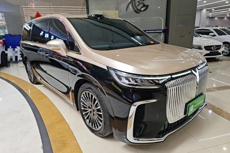 Used VOYAH Dream 2026 Model PHEV Qiankun Ultra Front Right 45 Deg