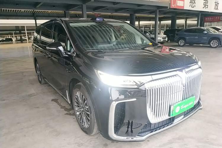 Used VOYAH Dream 2026 Model PHEV Qiankun Pro Front Right 45 Deg