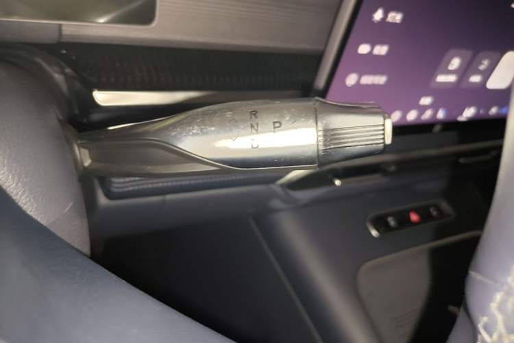 Used VOYAH Dream 2026 Model PHEV Qiankun Pro Gear Lever