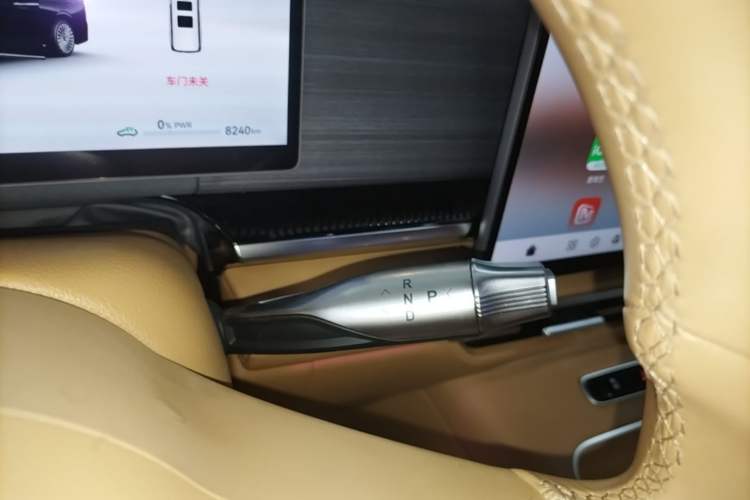 Used VOYAH Dream 2026 Model PHEV Qiankun Ultra Gear Lever