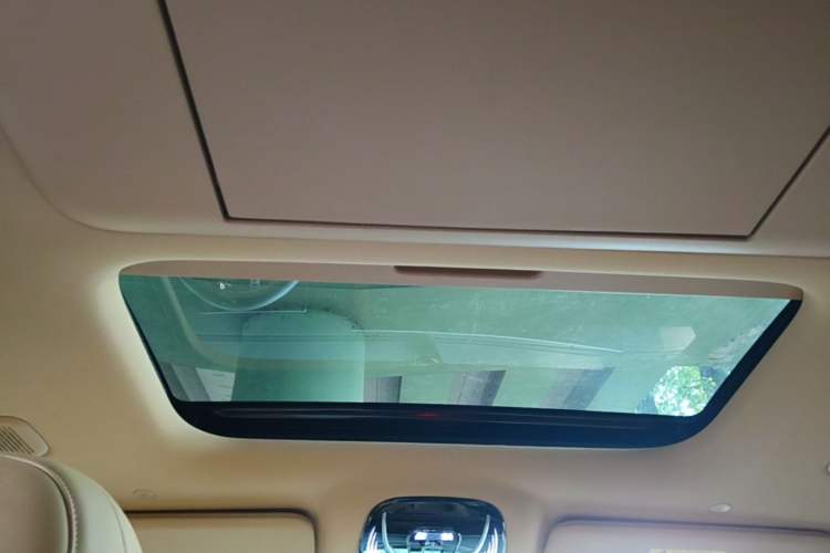 Used VOYAH Dream 2026 Model PHEV Qiankun Max Headliner