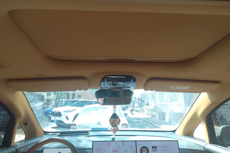 Used VOYAH Dream 2026 Model PHEV Kunpeng Pro Headliner