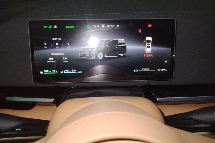 Used VOYAH Dream 2026 Model, PHEV Champion Edition Instrument Cluster