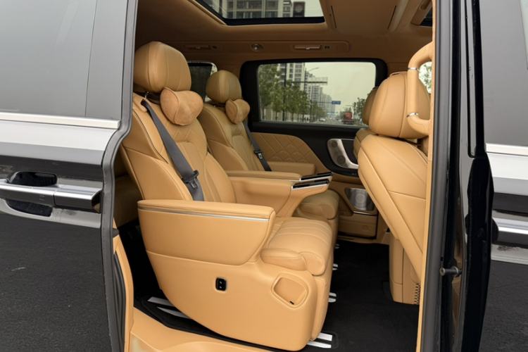 Used VOYAH Dream 2026 Model PHEV Qiankun Ultra Interior 4