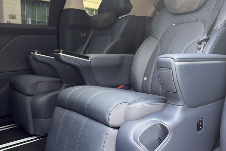 Used VOYAH Dream 2026 Model PHEV Qiankun Ultra Interior 7