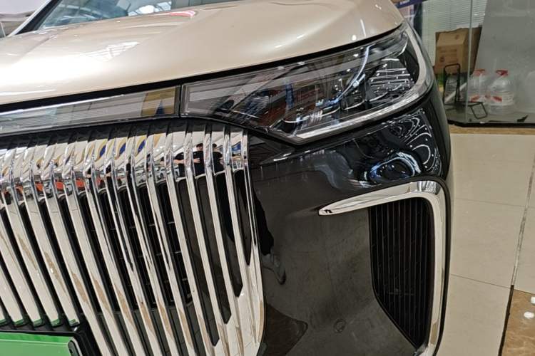 Used VOYAH Dream 2026 Model PHEV Qiankun Ultra Left Front Headlight