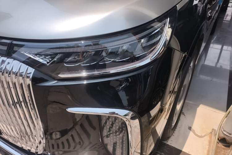Used VOYAH Dream 2026 Model PHEV Qiankun Ultra Left Front Headlight