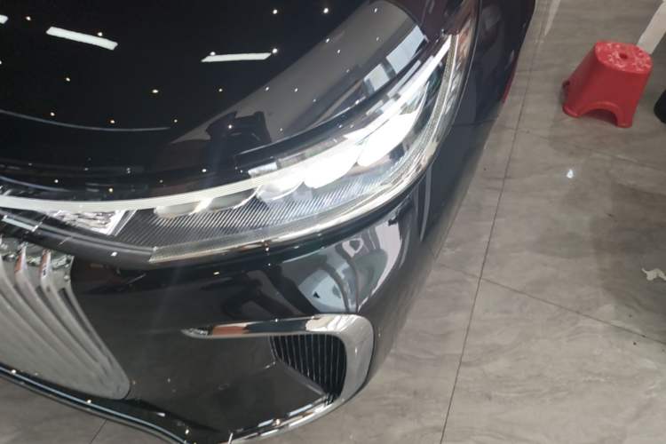 Used VOYAH Dream 2026 Model PHEV Qiankun Ultra Left Front Headlight