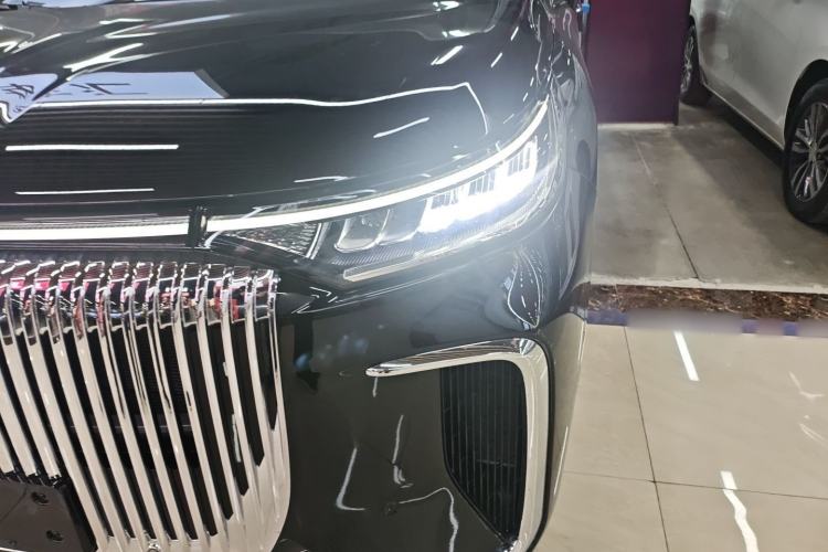Used VOYAH Dream 2026 Model PHEV Kunpeng Pro Left Front Headlight