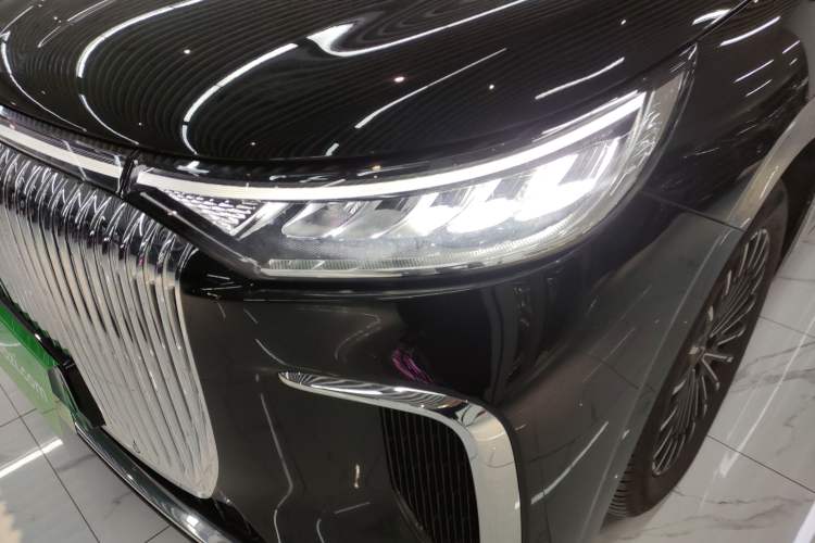 Used VOYAH Dream 2026 Model PHEV Qiankun Ultra Left Front Headlight