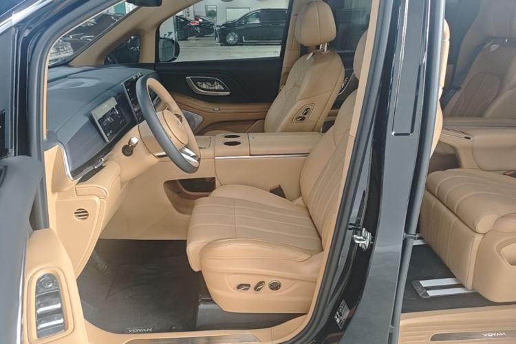 Used VOYAH Dream 2026 Model PHEV Qiankun Pro Left Front Seat