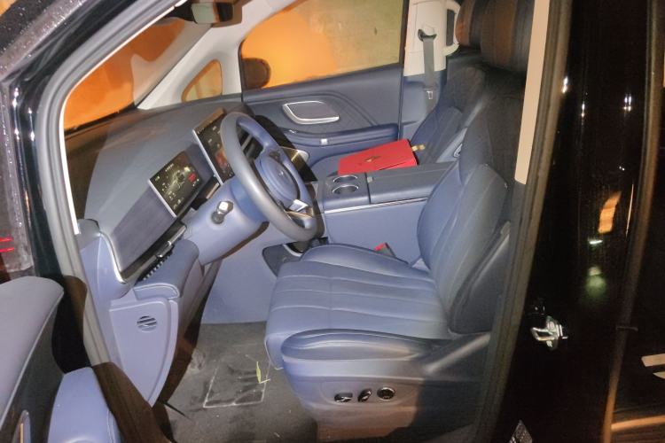 Used VOYAH Dream 2026 Model PHEV Qiankun Max Left Front Seat