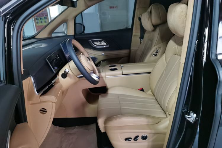 Used VOYAH Dream 2026 Model PHEV Qiankun Ultra Left Front Seat