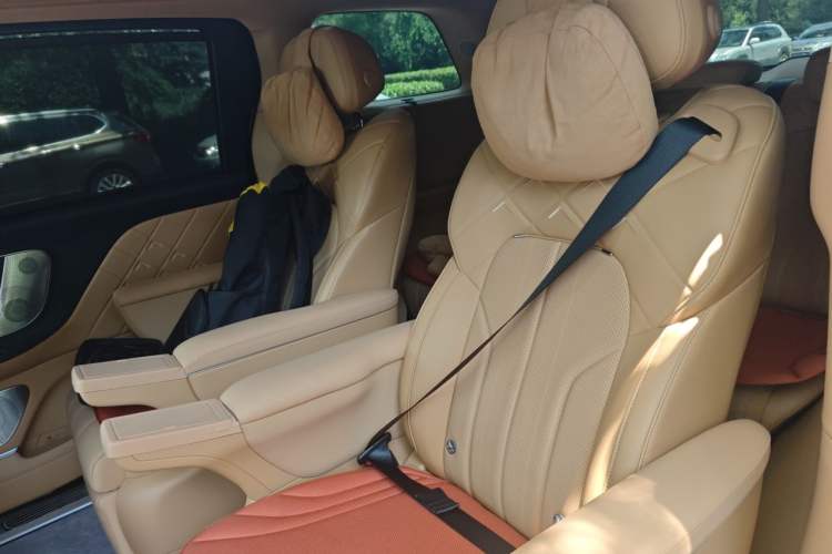 Used VOYAH Dream 2026 Model, PHEV Champion Edition Left Rear Seat