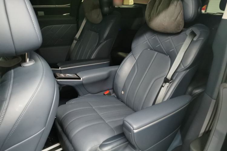 Used VOYAH Dream 2026 Model PHEV Qiankun Pro Left Rear Seat