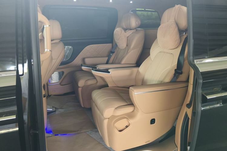 Used VOYAH Dream 2026 Model PHEV Qiankun Max Left Rear Seat