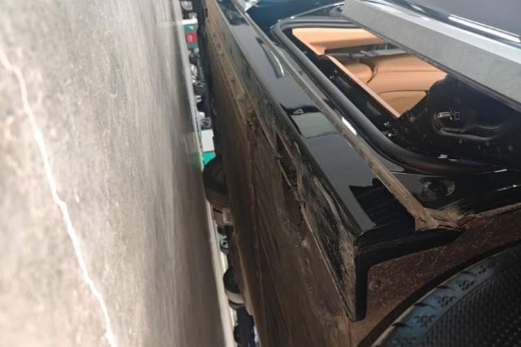 Used VOYAH Dream 2026 Model PHEV Qiankun Pro Left Side Sill