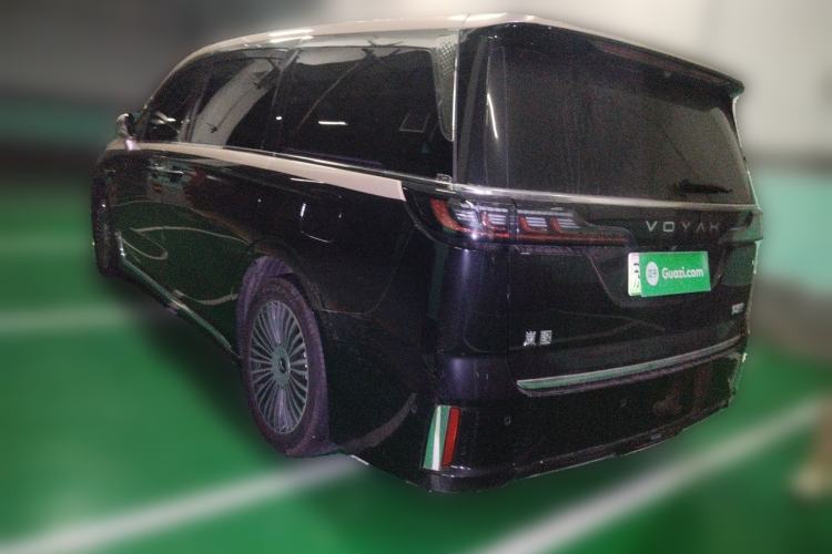 Used VOYAH Dream 2026 Model, PHEV Champion Edition Rear Left 45 Deg