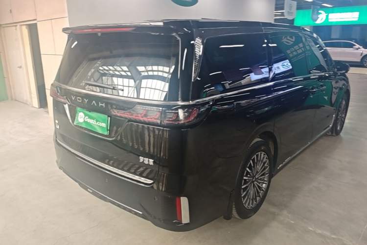 Used VOYAH Dream 2026 Model PHEV Qiankun Pro Rear Right 45 Deg