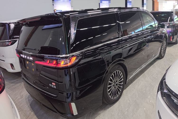 Used VOYAH Dream 2026 Model PHEV Qiankun Ultra Rear Right 45 Deg