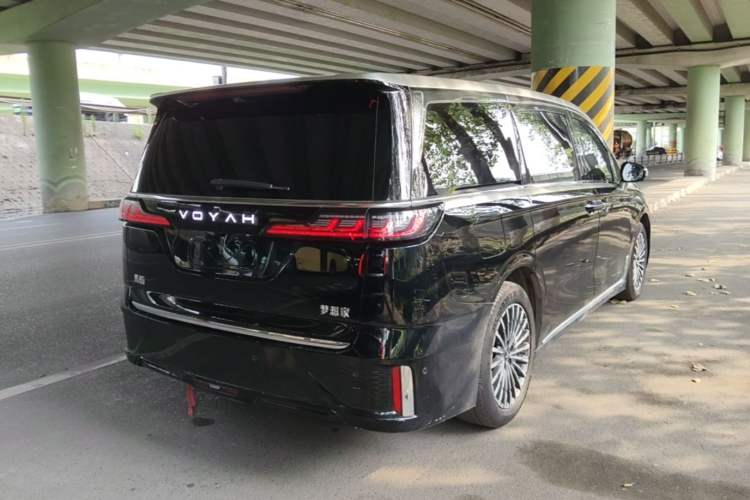Used VOYAH Dream 2026 Model PHEV Qiankun Max Rear Right 45 Deg