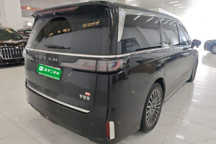 Used VOYAH Dream 2026 Model PHEV Qiankun Max Rear Right 45 Deg
