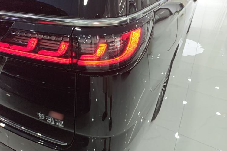 Used VOYAH Dream 2026 Model PHEV Qiankun Ultra Right Rear Taillight