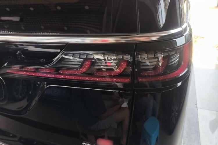 Used VOYAH Dream 2026 Model PHEV Qiankun Ultra Right Rear Taillight