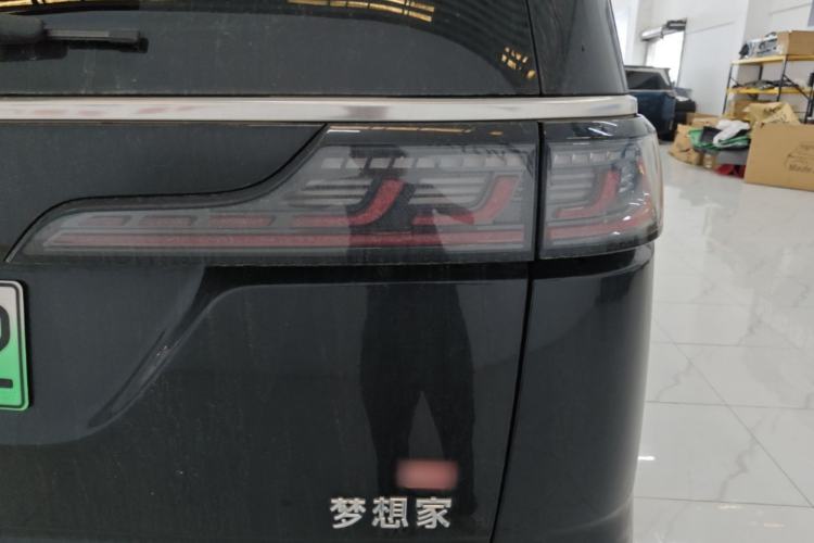 Used VOYAH Dream 2026 Model PHEV Qiankun Max Right Rear Taillight