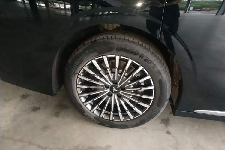 Used VOYAH Dream 2026 Model PHEV Qiankun Pro Right Rear Wheel Hub