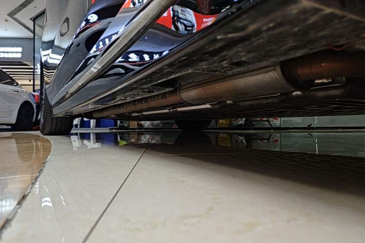 Used VOYAH Dream 2026 Model PHEV Qiankun Ultra Right Side Sill