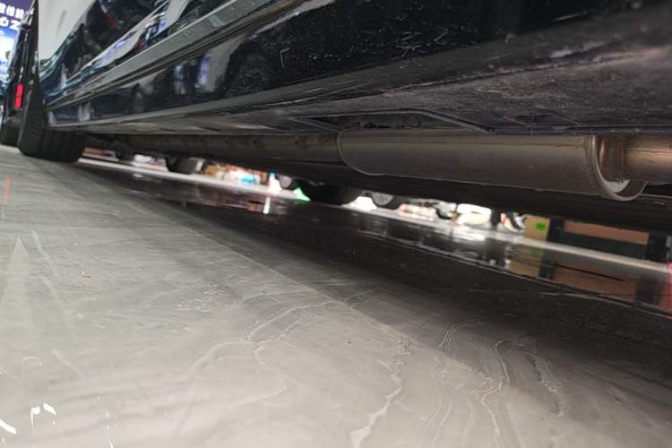 Used VOYAH Dream 2026 Model PHEV Qiankun Ultra Right Side Sill