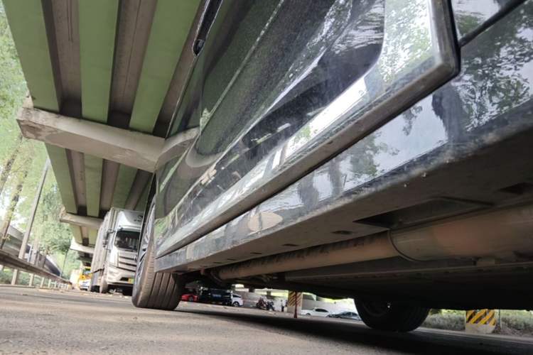 Used VOYAH Dream 2026 Model PHEV Qiankun Max Right Side Sill