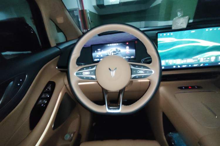 Used VOYAH Dream 2026 Model, PHEV Champion Edition Steering Wheel