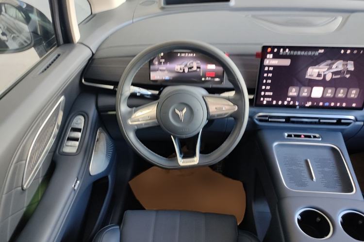 Used VOYAH Dream 2026 Model PHEV Qiankun Pro Steering Wheel