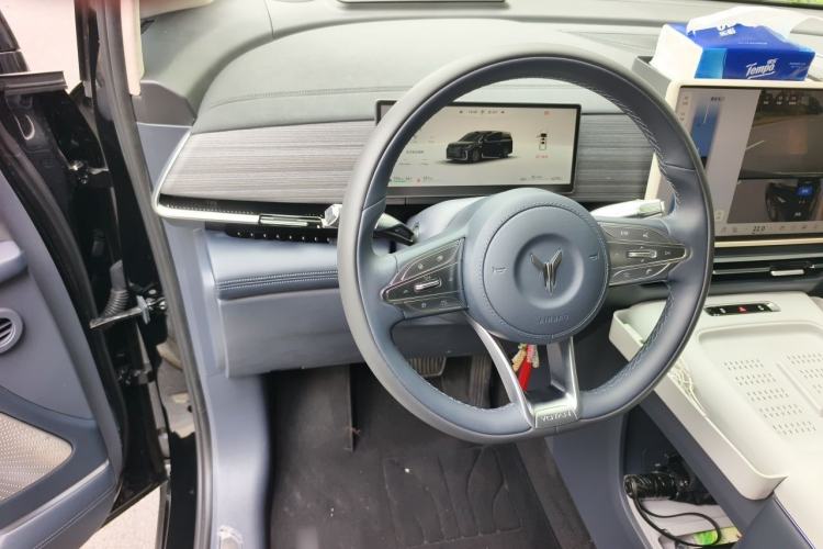 Used VOYAH Dream 2026 Model PHEV Qiankun Ultra Steering Wheel
