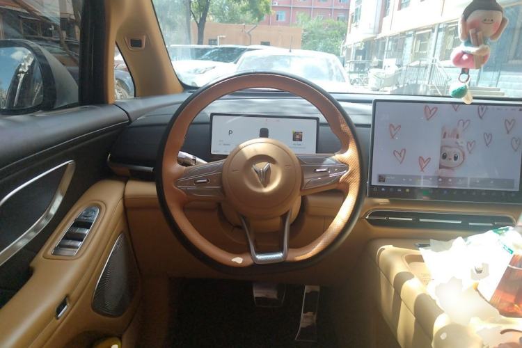 Used VOYAH Dream 2026 Model PHEV Kunpeng Pro Steering Wheel