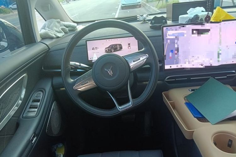 Used VOYAH Dream 2026 Model PHEV Qiankun Pro Steering Wheel