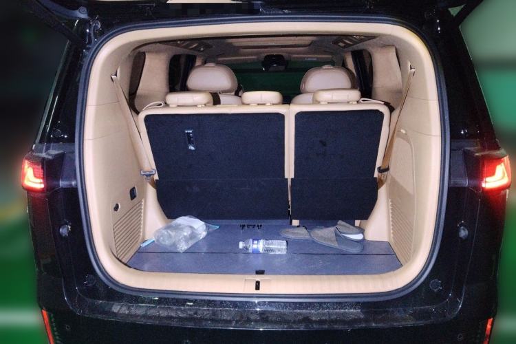 Used VOYAH Dream 2026 Model, PHEV Champion Edition Trunk