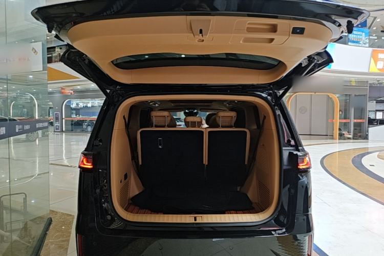 Used VOYAH Dream 2026 Model PHEV Qiankun Ultra Trunk