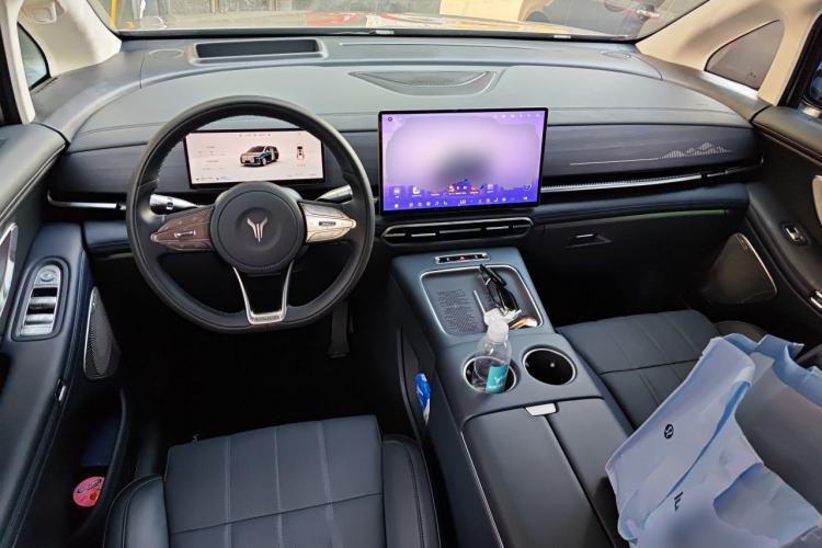 Used VOYAH Dream 2026 Model PHEV Qiankun Ultra Center Console