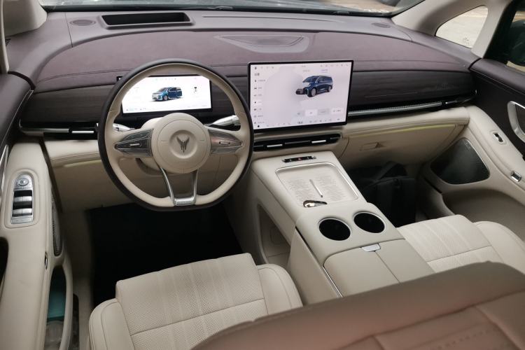 Used VOYAH Dream 2026 Model PHEV Qiankun Pro Center Console