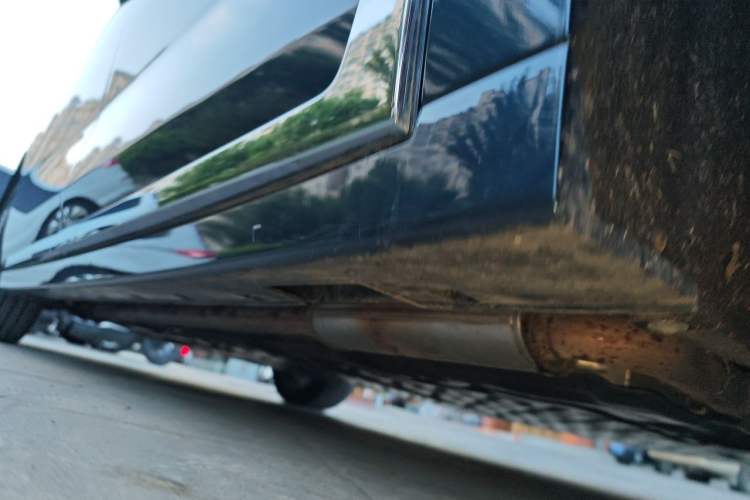 Used VOYAH Dream 2026 Model PHEV Qiankun Pro Chassis Front Right