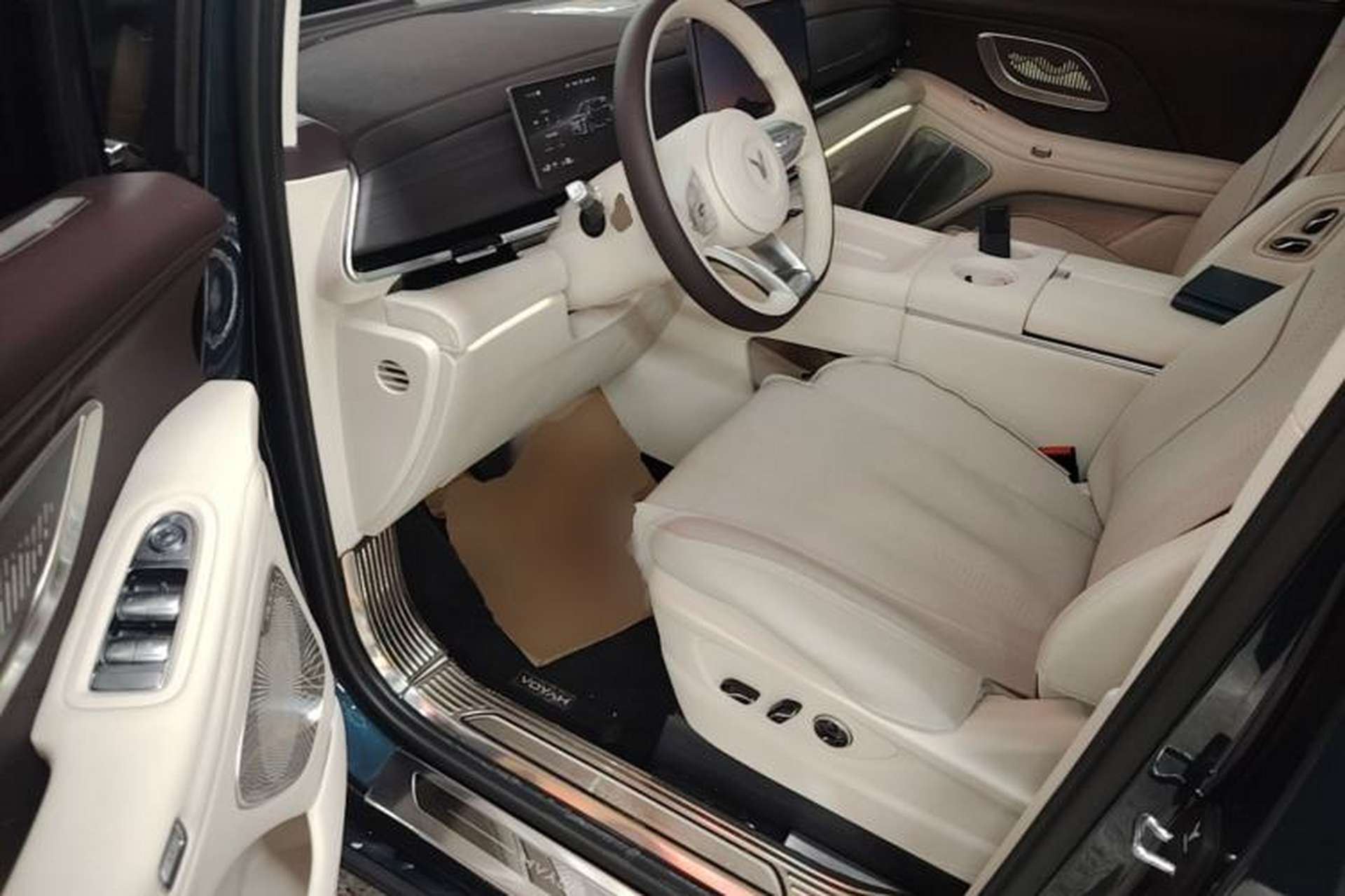 Used VOYAH Dream 2026 Model PHEV Qiankun Ultra Driver Seat