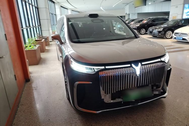 Used VOYAH Dream 2026 Model PHEV Qiankun Ultra Exterior 1